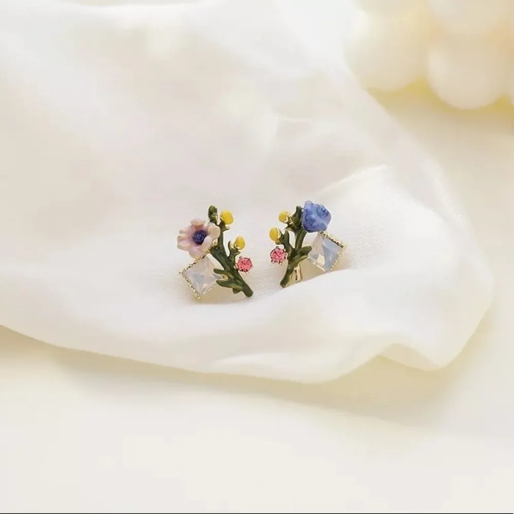 Beautiful bouquet of flowers earrings - Picture 1 of 3